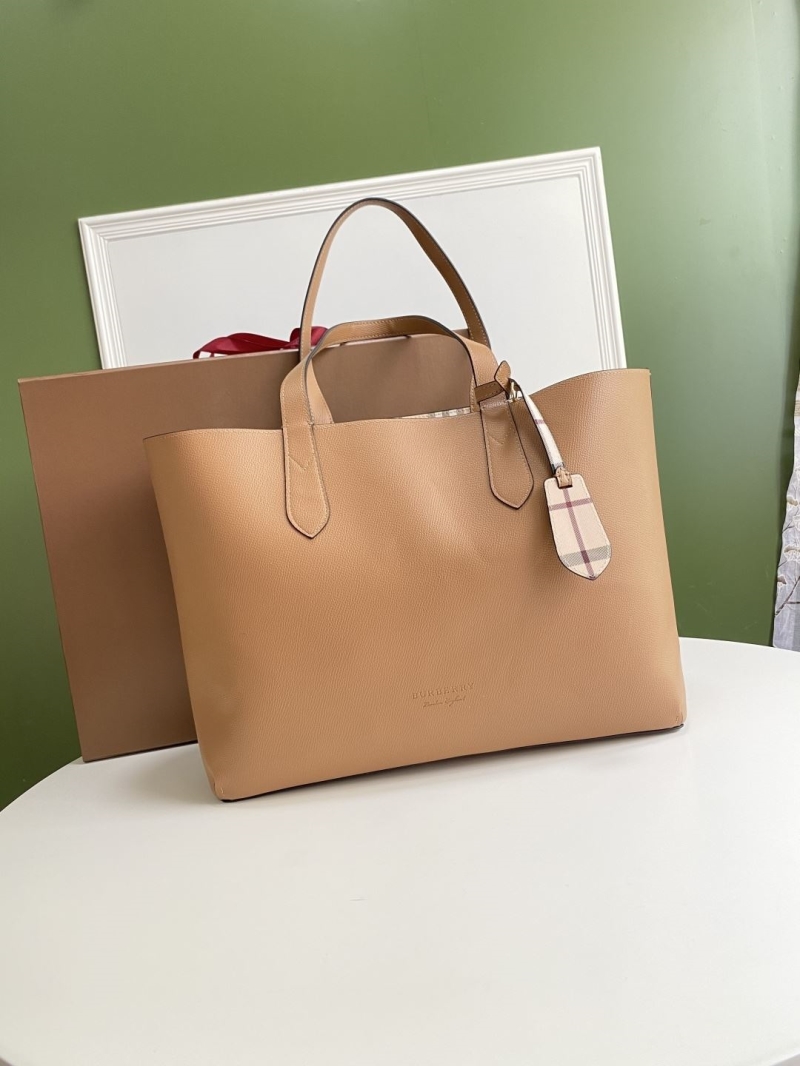 Bv*b*rry shopping bags